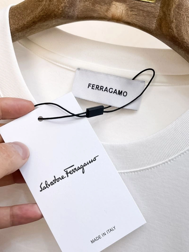 Ferragamo T-Shirts Minimalist 161702