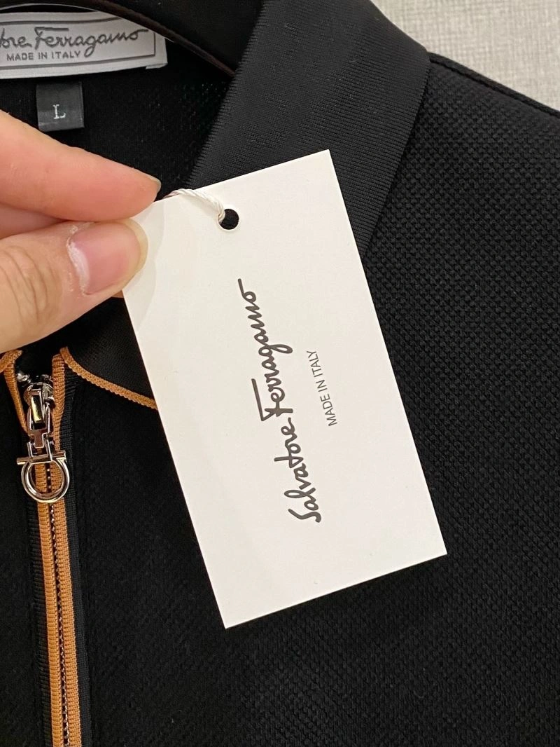 Ferragamo T-Shirts Minimalist 160620