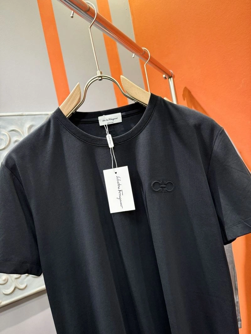 Ferragamo T-Shirts OnTrend 159456