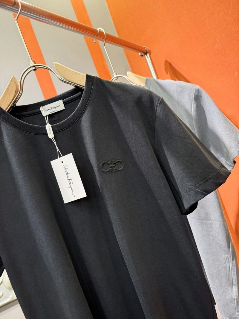 Ferragamo T-Shirts OnTrend 159456