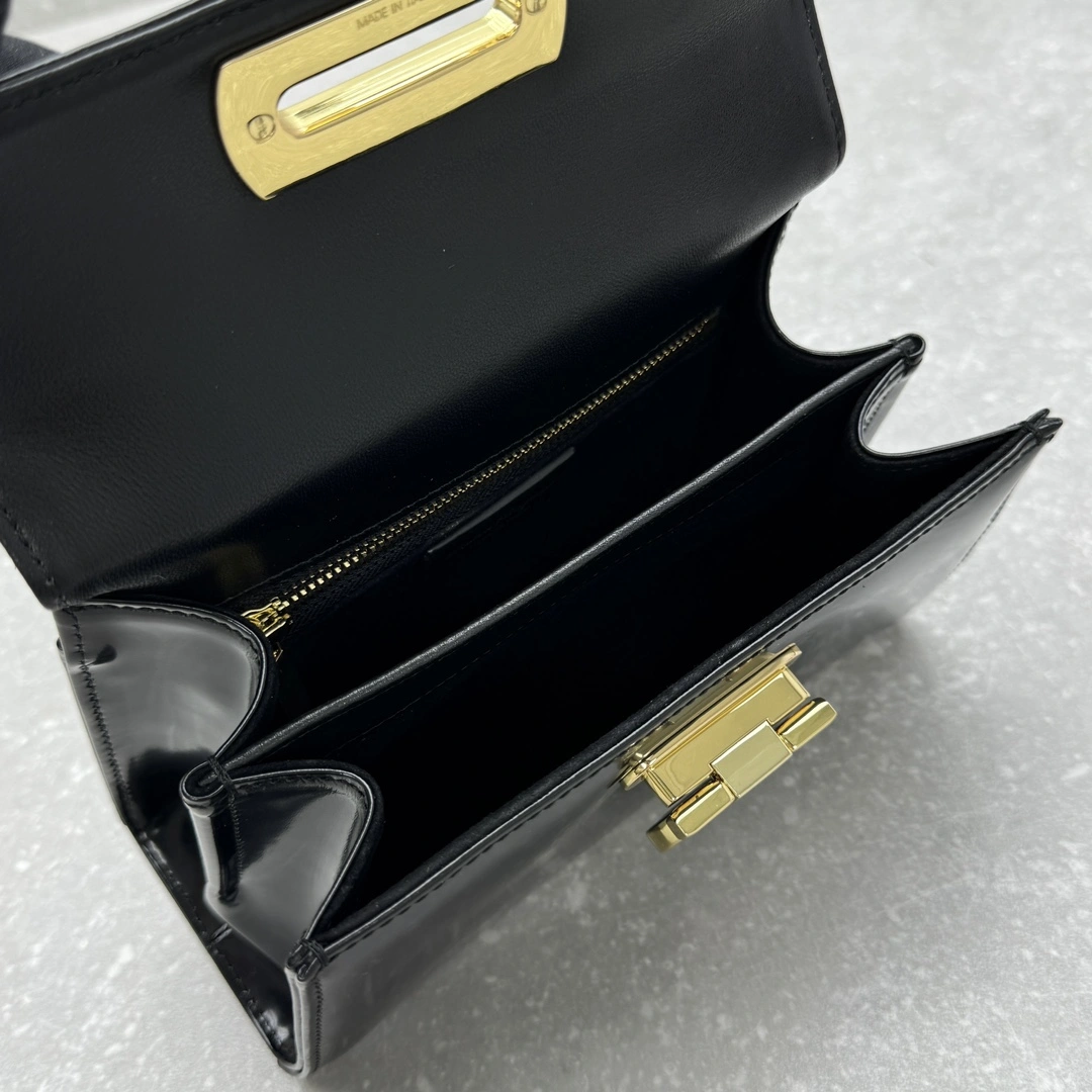 Ferragamo Top Handle Bags Durable 69647