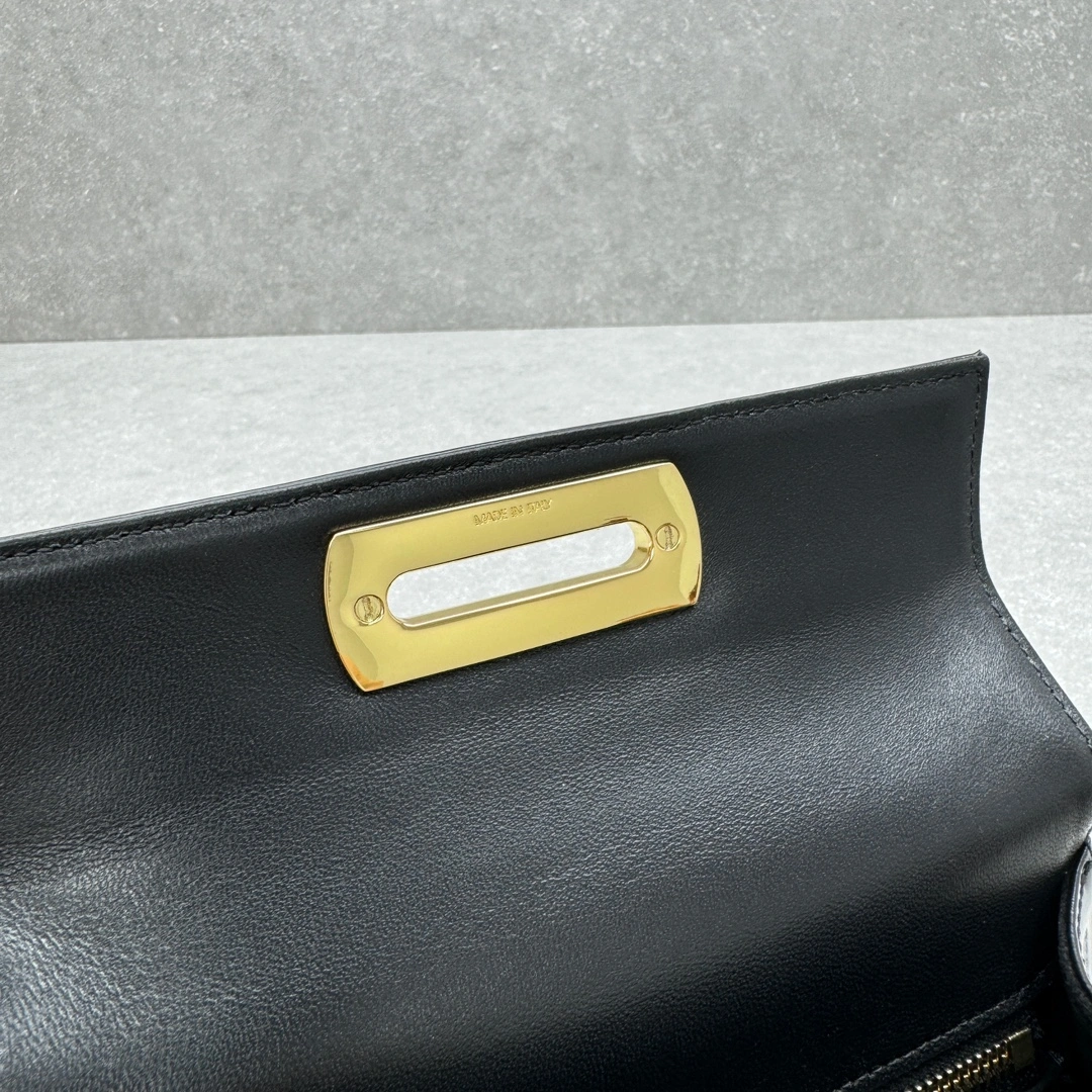 Ferragamo Top Handle Bags Durable 69647
