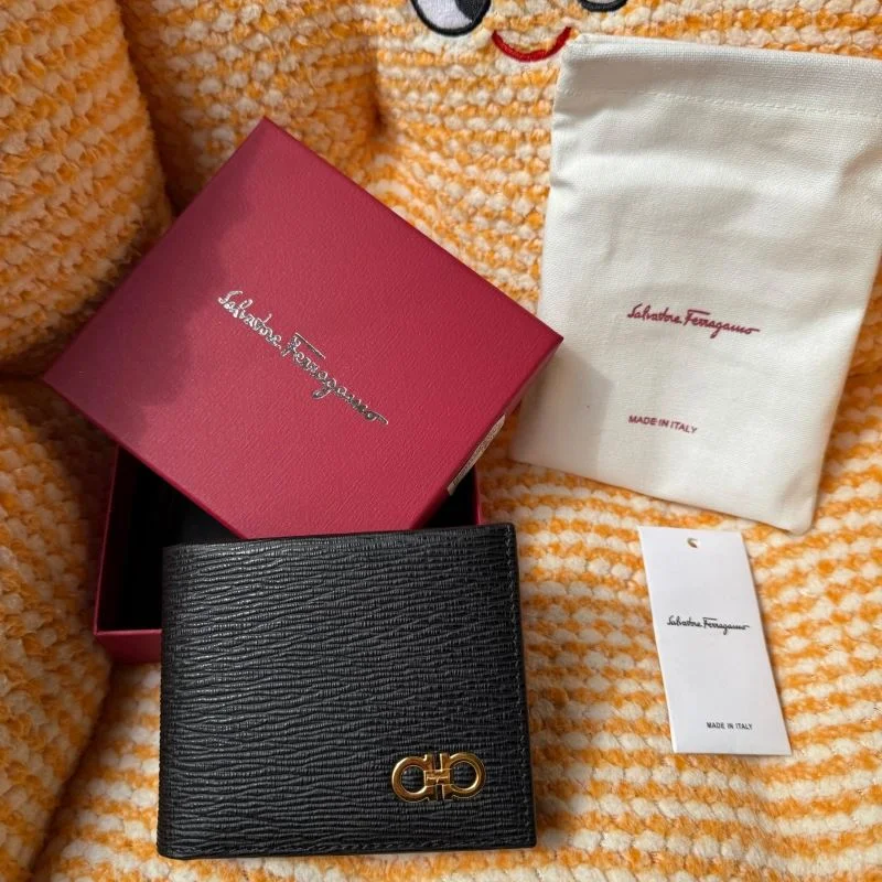 BestValue Ferragamo Wallets Purse 38600