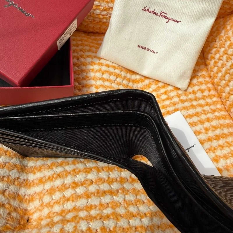 BestValue Ferragamo Wallets Purse 38600