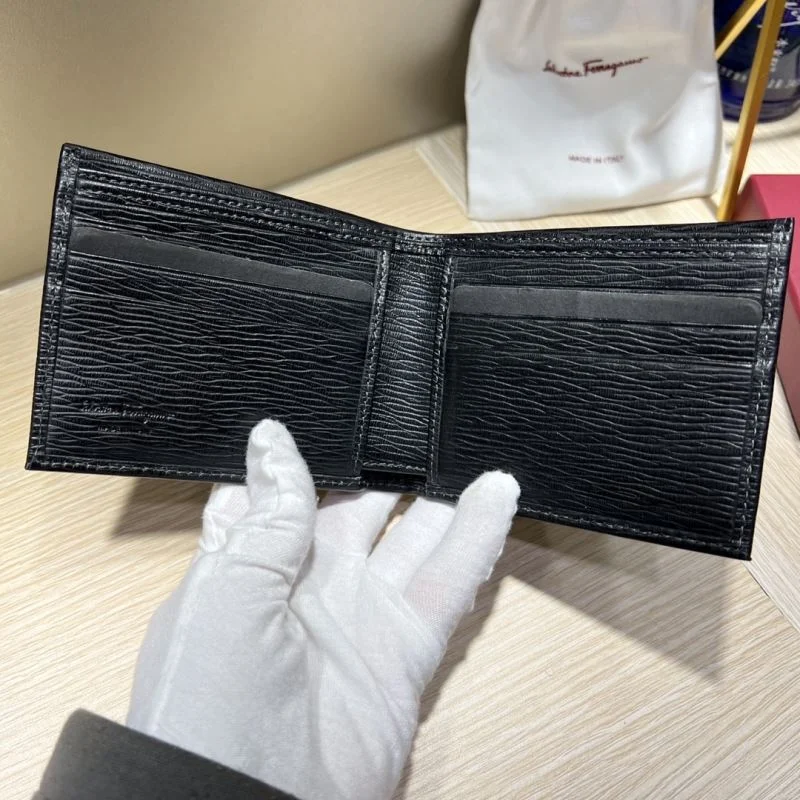 Ferragamo Wallets Purse Snug 38599