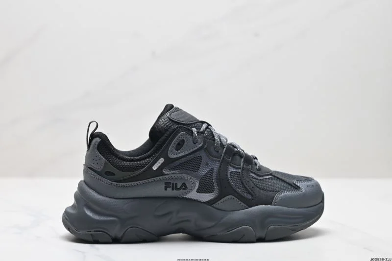 UrbanChic Fila Shoes 3536