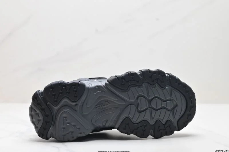 Sleek Fila Shoes 3612