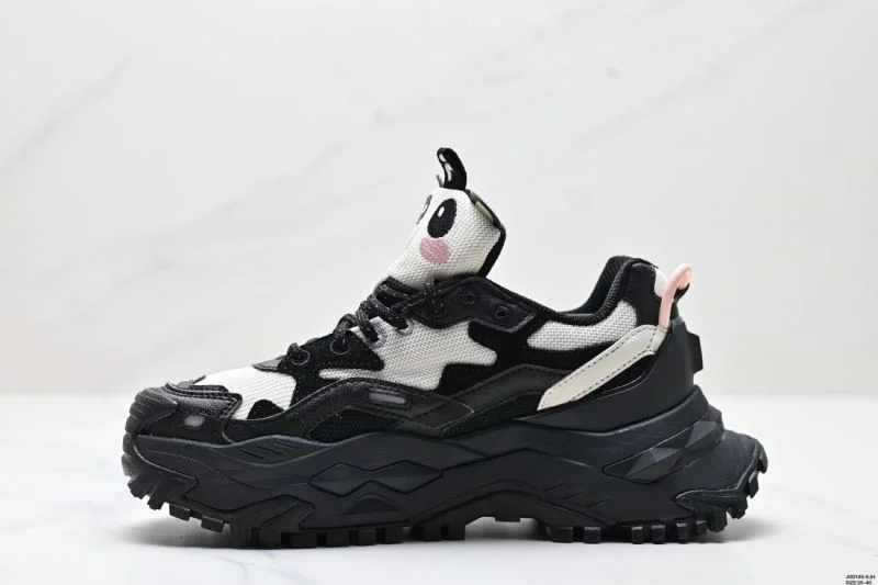 Flexible Fila Shoes 3560