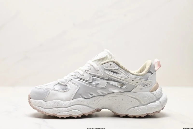 FashionForward Fila Shoes 3585