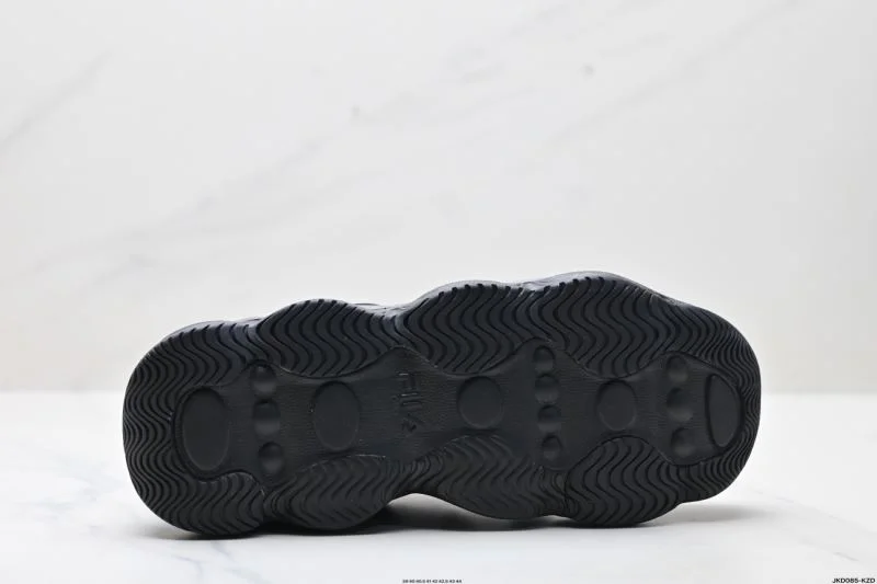 WeatherProof Fila Shoes 3517