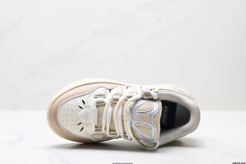 Supportive Fila Shoes 2504