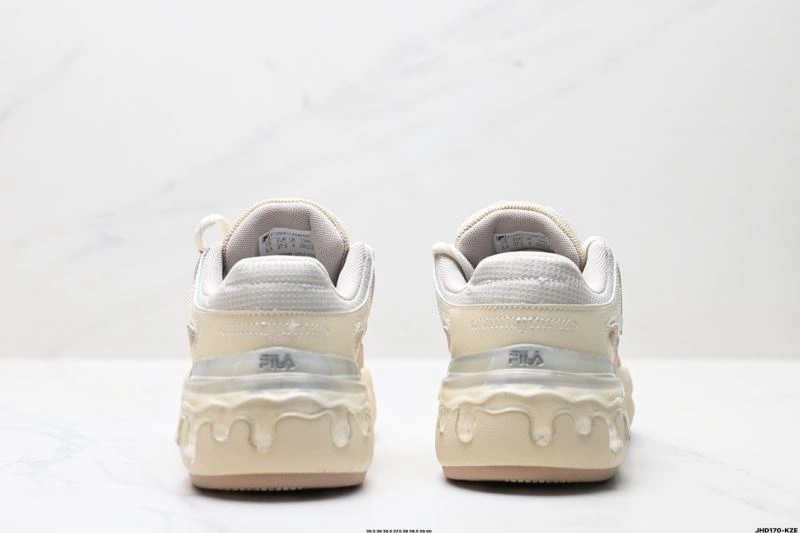 Supportive Fila Shoes 2504