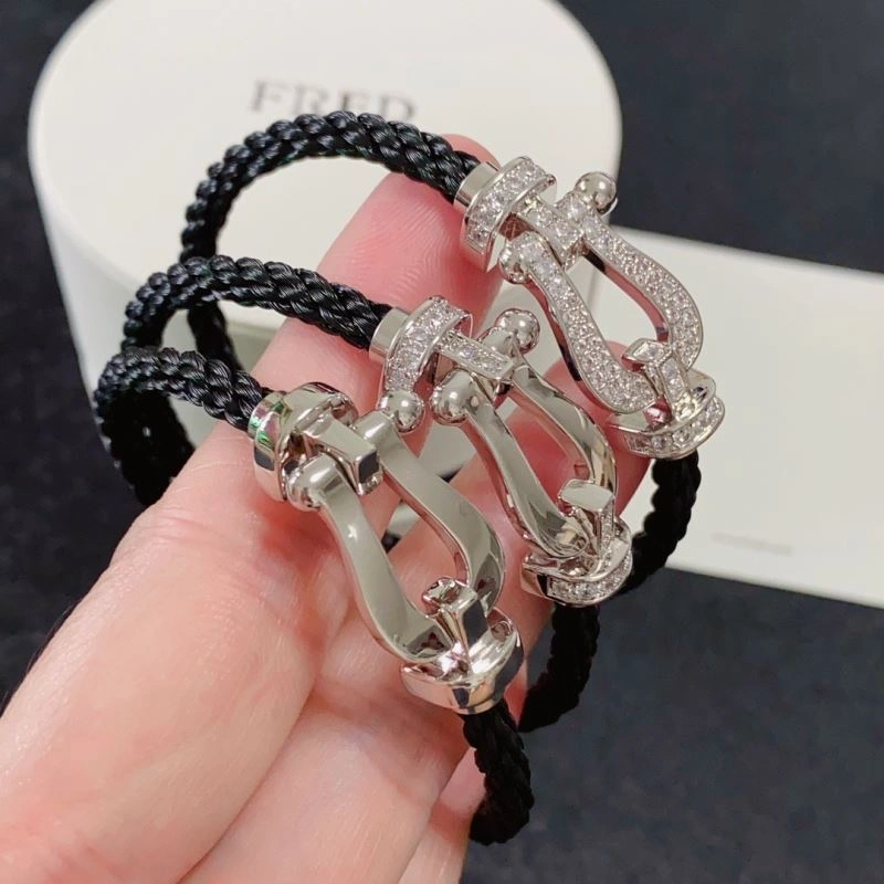 Attractive Fred Bracelets 213048