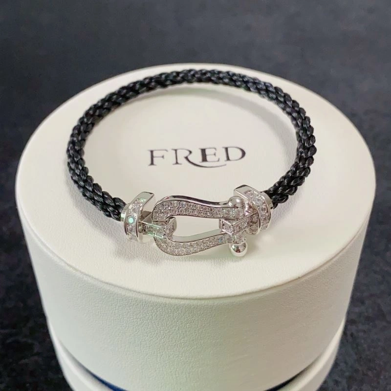 Attractive Fred Bracelets 213048