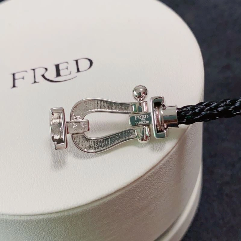 Attractive Fred Bracelets 213048