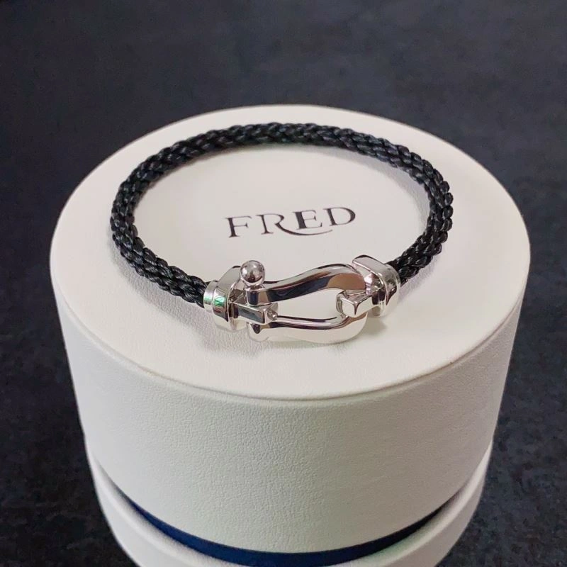 Attractive Fred Bracelets 213048