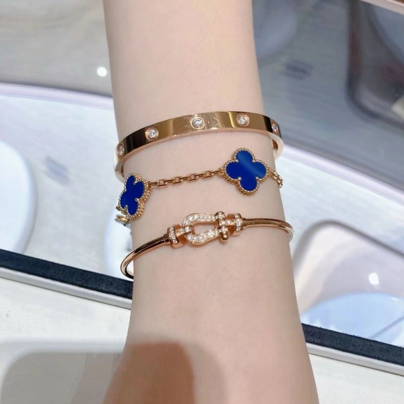 Trendsetting Fred Bracelets 213123