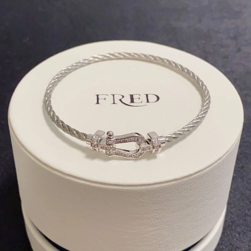 Refined Fred Bracelets 213029