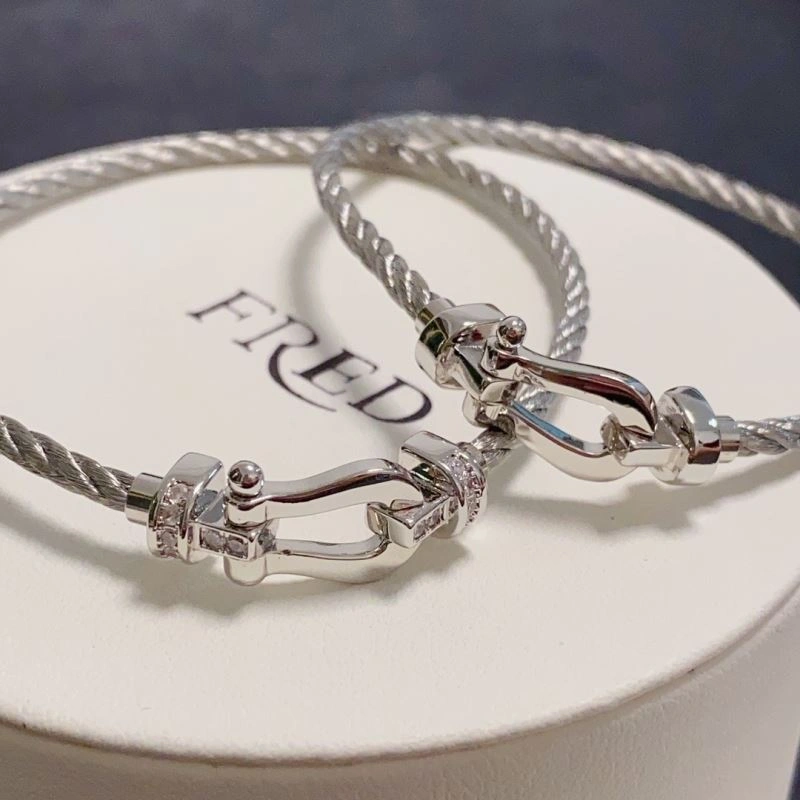 Refined Fred Bracelets 213029