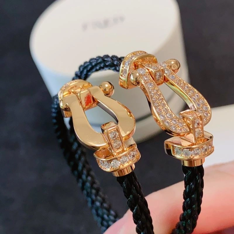 FreshLook Fred Bracelets 213018
