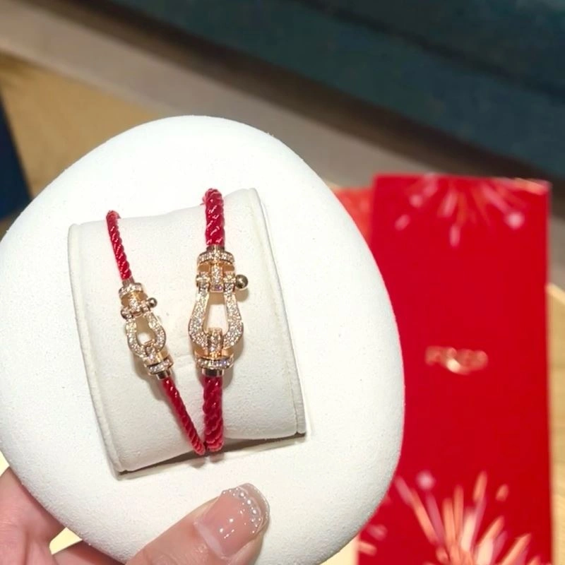 Contemporary Fred Bracelets 213005