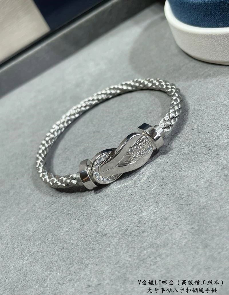 Packable Fred Bracelets 210809