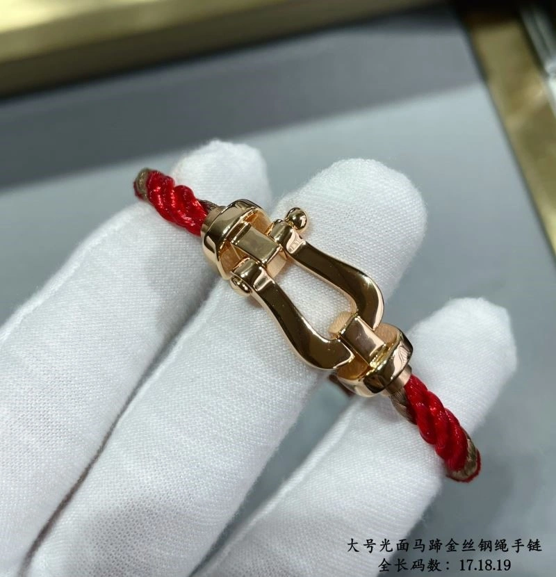 Cozy Fred Bracelets 210800
