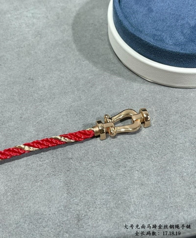 Cozy Fred Bracelets 210800