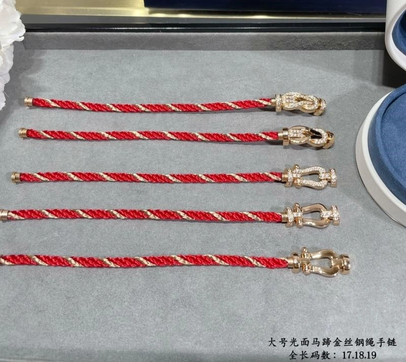 Cozy Fred Bracelets 210800