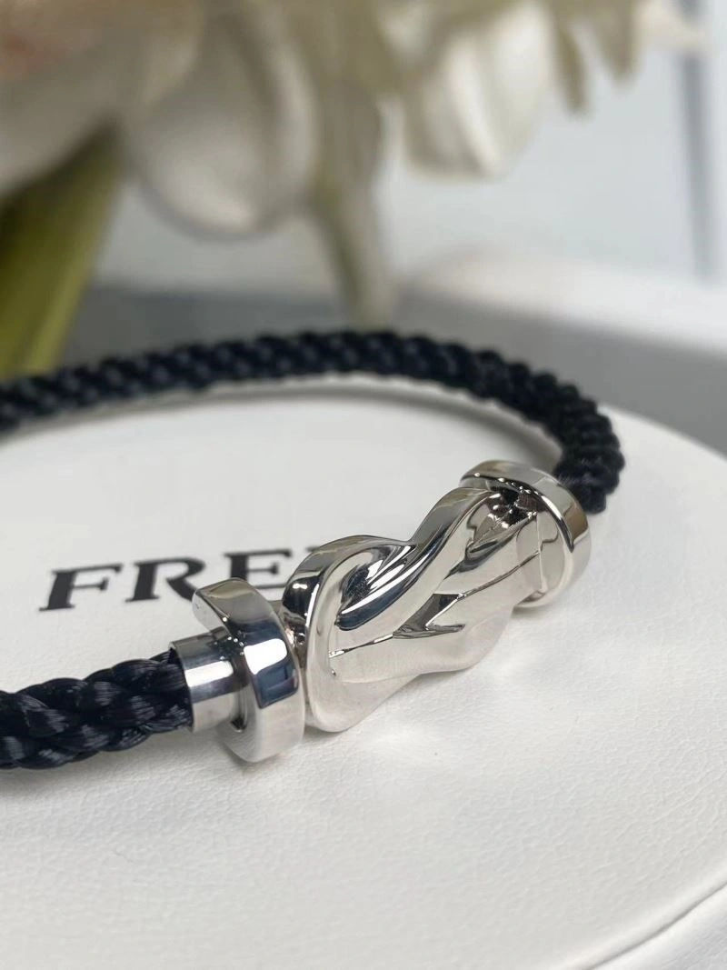 Efficient Fred Bracelets 209338