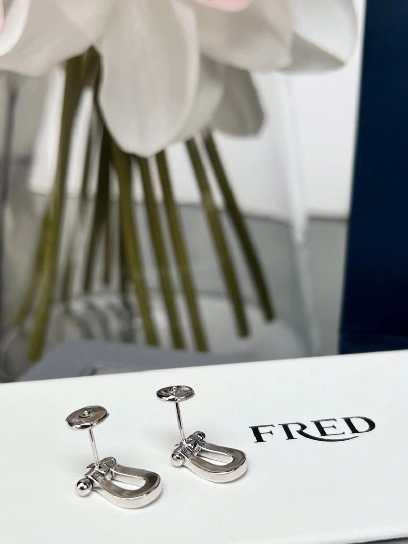 Bright Fred Earrings 211321