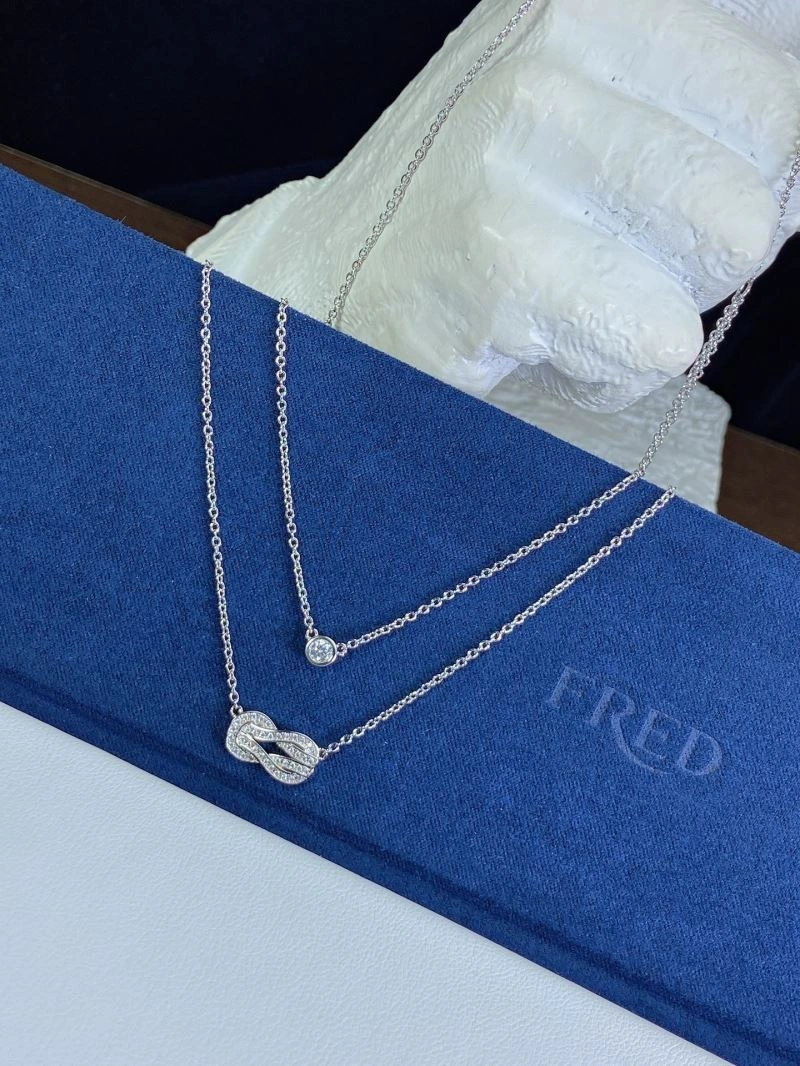 Sporty Fred Necklaces 213507