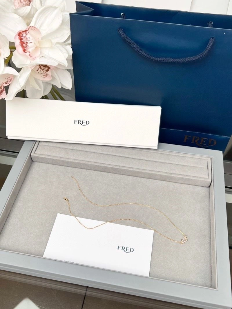 Fred Necklaces Timeless 210814
