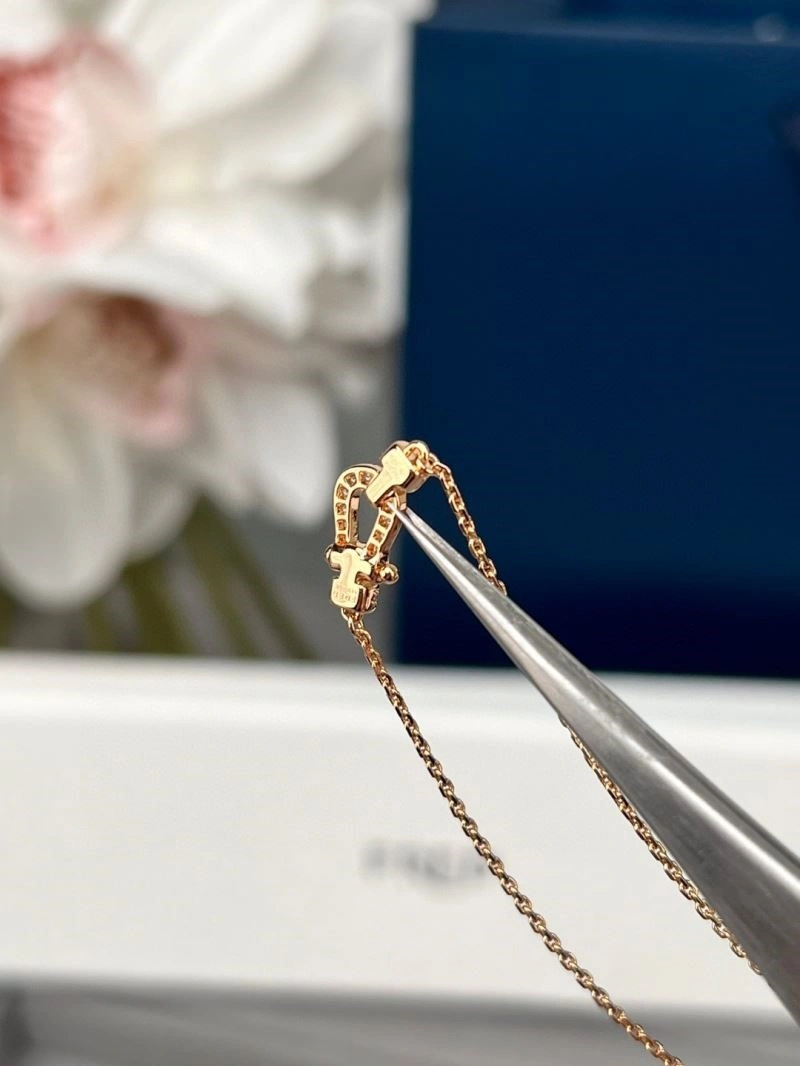 Fred Necklaces Timeless 210814