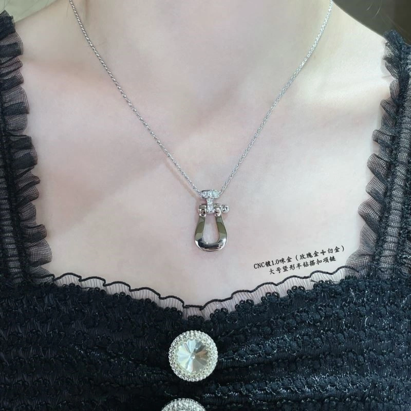 TravelReady Fred Necklaces 210776