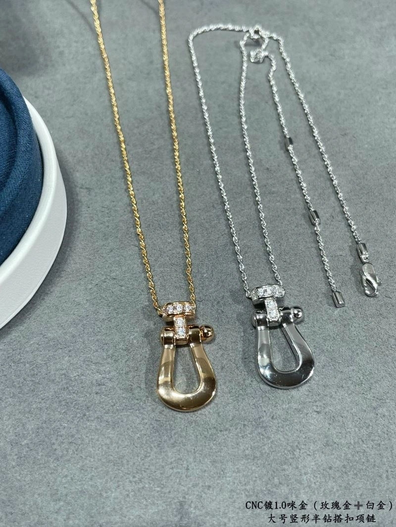 TravelReady Fred Necklaces 210776