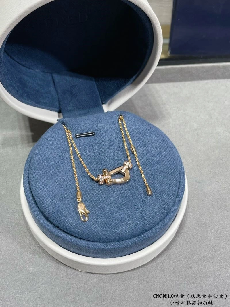 Packable Fred Necklaces 210772