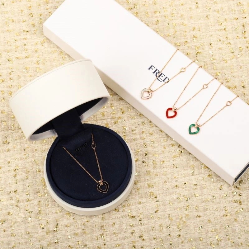 Fred Necklaces Premium 210756