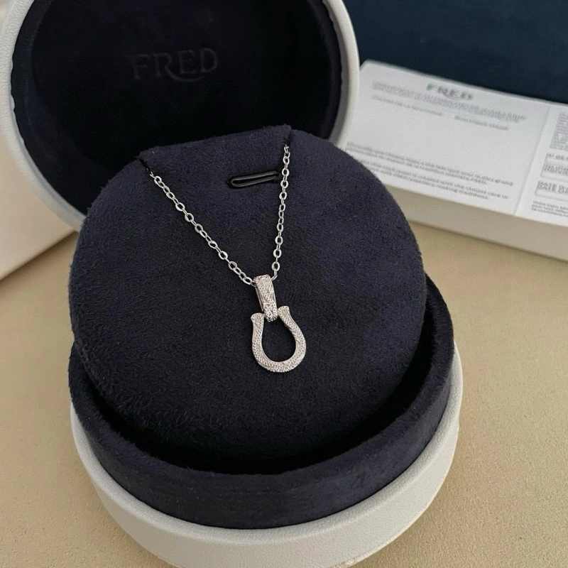 Minimalist Fred Necklaces 208042