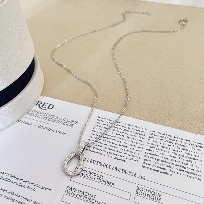 Minimalist Fred Necklaces 208042