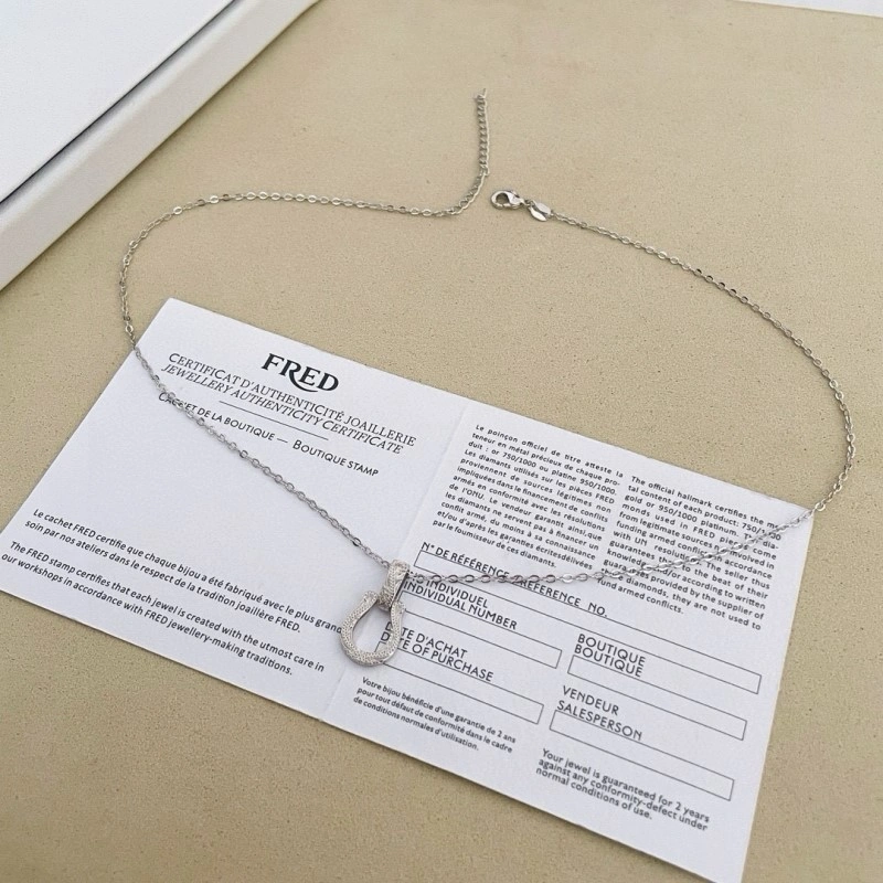 Minimalist Fred Necklaces 208042