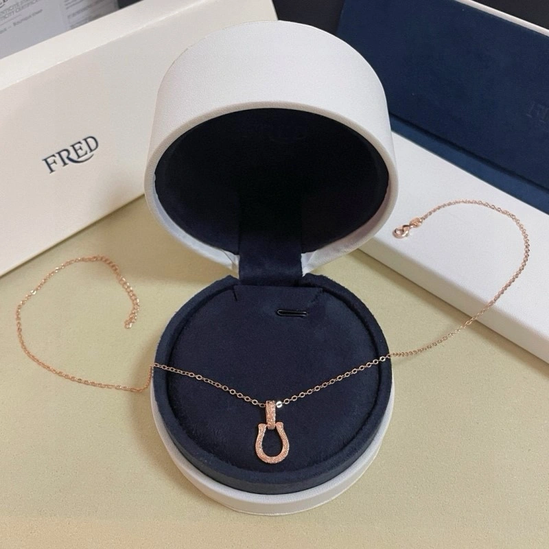 Fred Necklaces Compact 208046