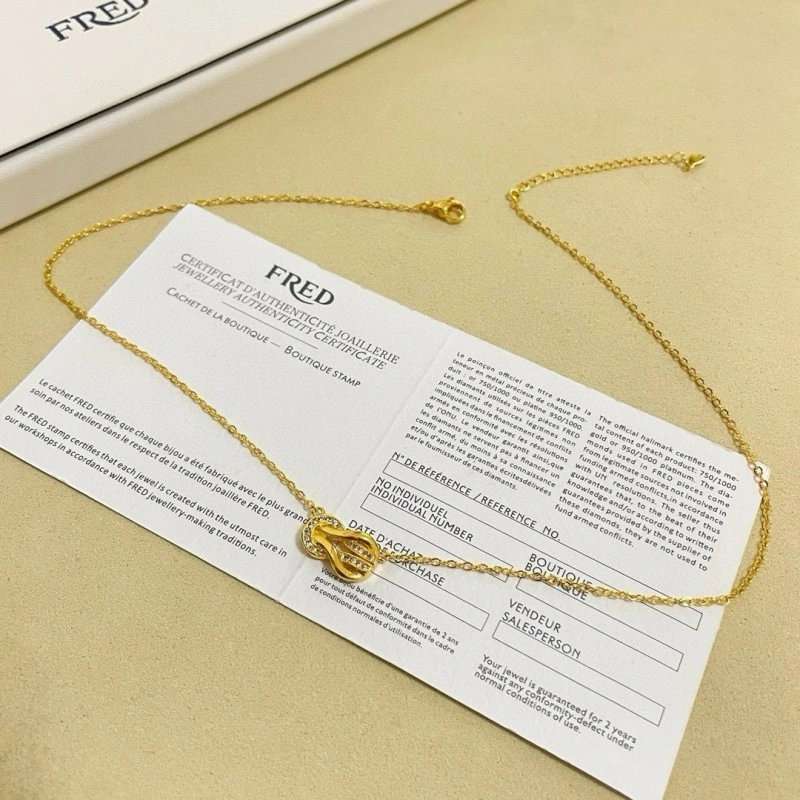 Refined Fred Necklaces 208044