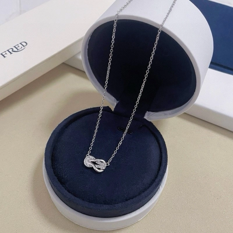 Fashionable Fred Necklaces 208054