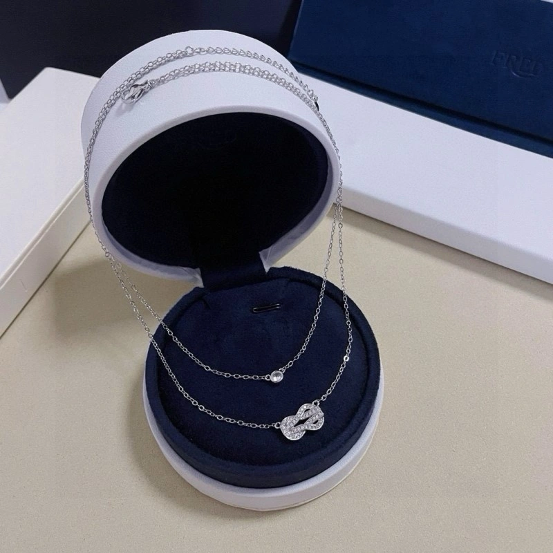 Fred Necklaces TechFriendly 208028