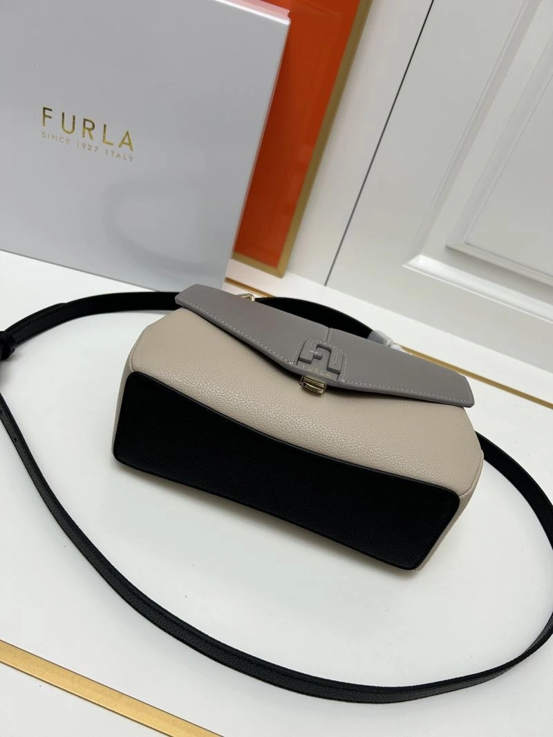 Trendsetting Furla Satchel Bags 84046