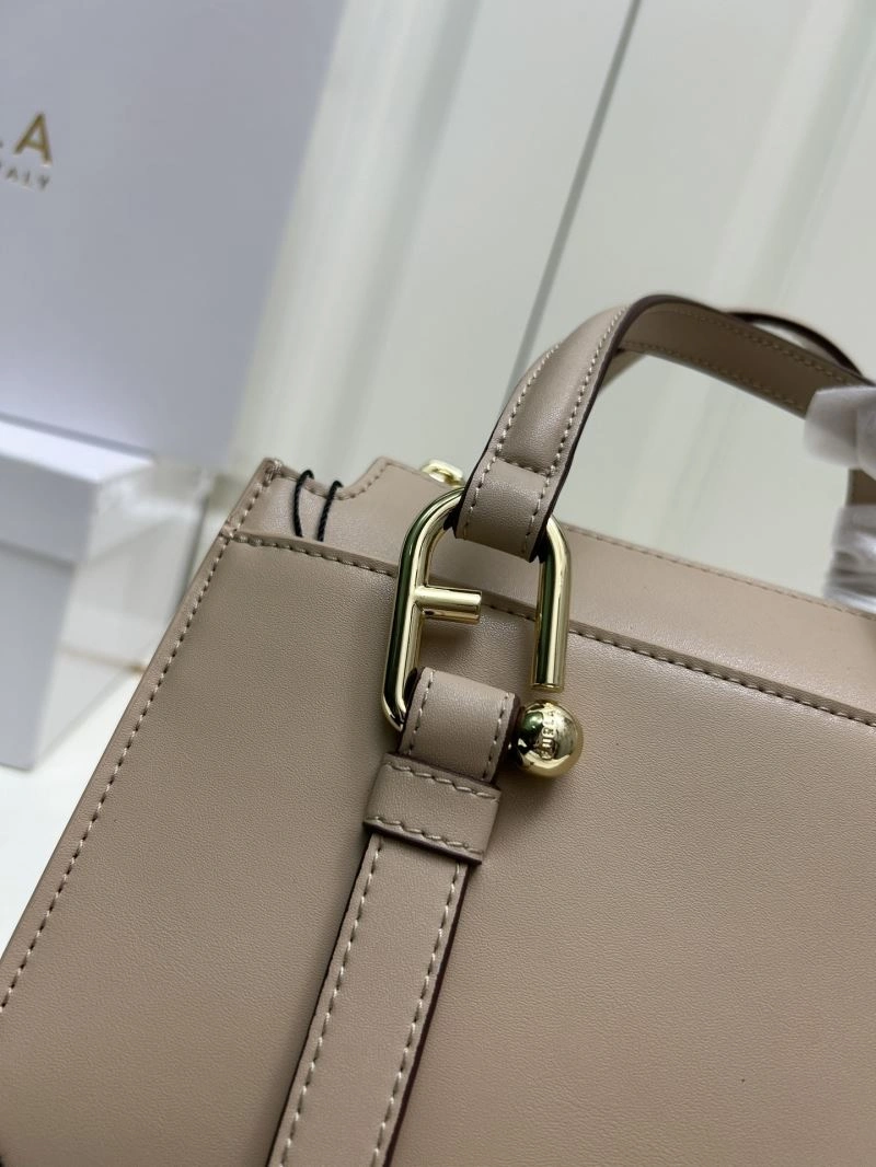 Furla Top Handle Bags StreetReady 84016