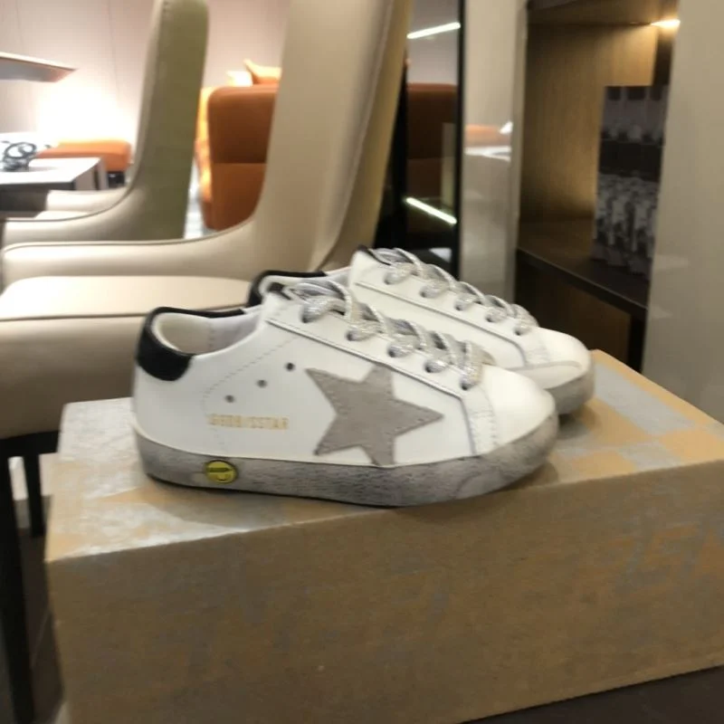 GGDB SHOES Unique 29730
