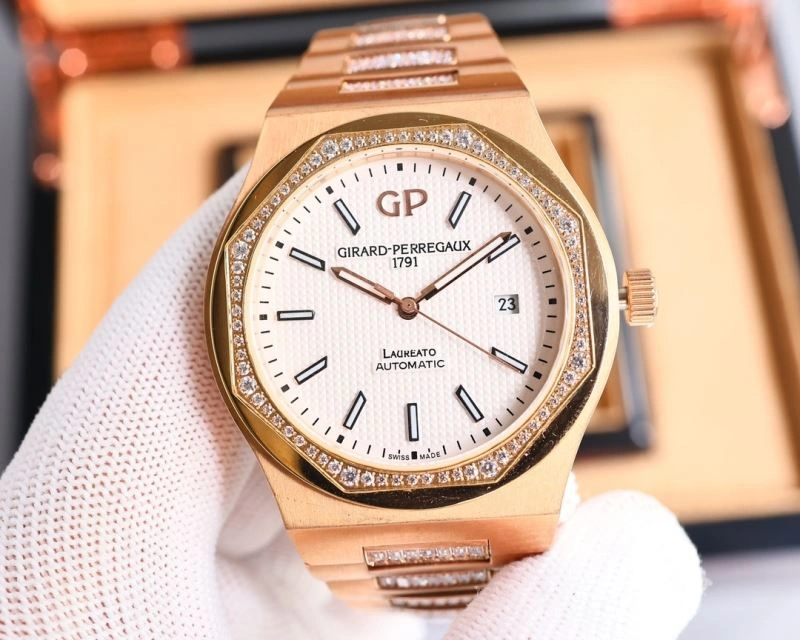 SmoothTexture GIRARD-PERREGAUX Watches 182599