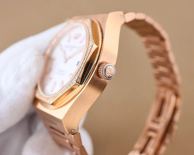 GIRARD-PERREGAUX Watches Sporty 182597